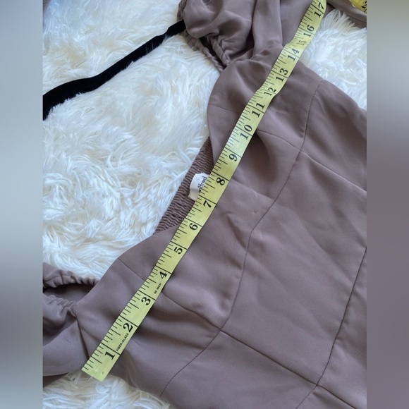 Aritzia Wilfred Tulum Dress in Pine Bark - Picture 6 of 16